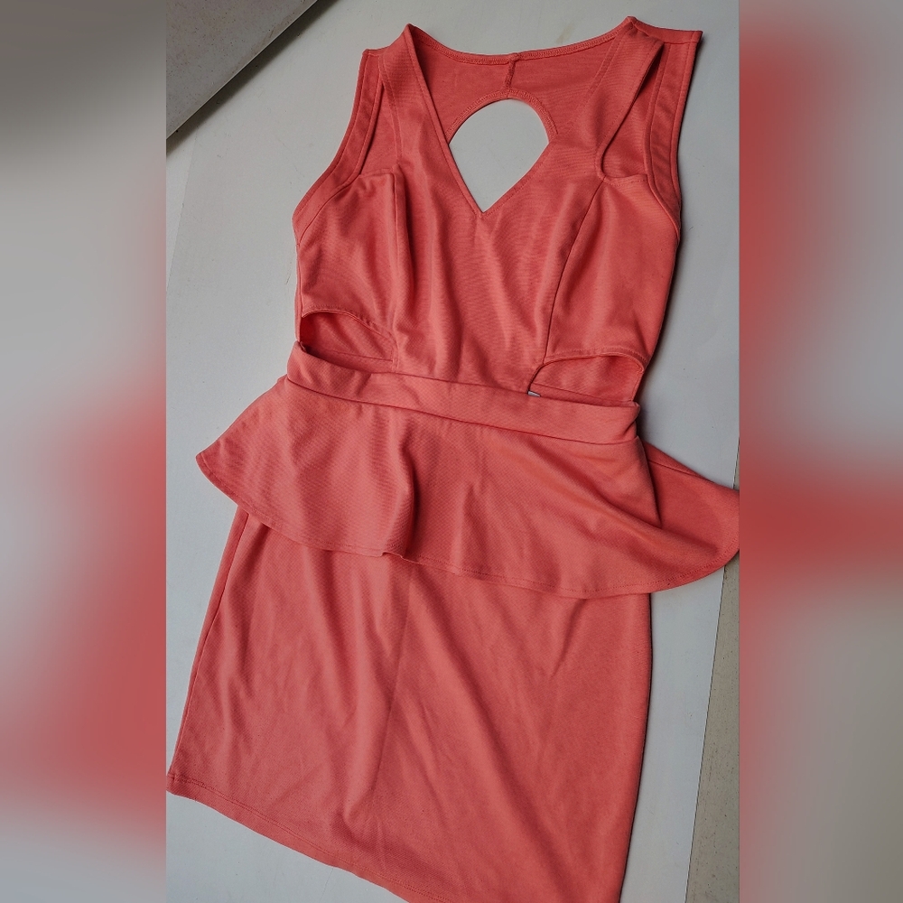Charlotte Russe Fit & Flare Dress Womens Size L Peach Cutout Pleated Back Zip